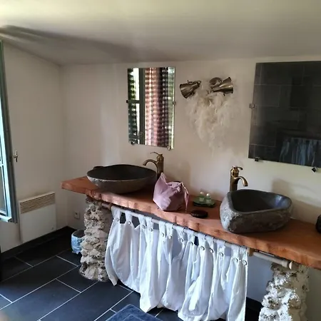 Le D'adélaïde Son Jacuzzi Privé Appartement Andillac