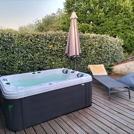 Lejlighed Le D'adelaide Son Jacuzzi Prive *