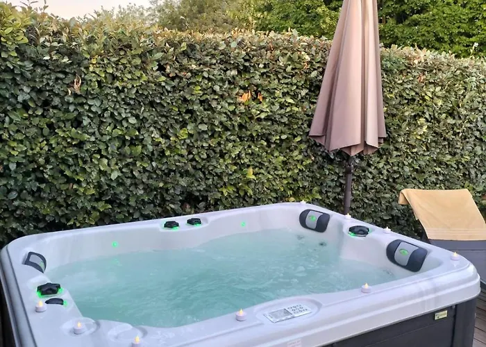 Le D'adélaïde Son Jacuzzi Privé Apartamento