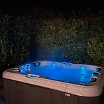 アパート Le D'adelaide Son Jacuzzi Prive Andillac
