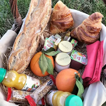 Le D'adelaide Son Jacuzzi Prive Lägenhet *